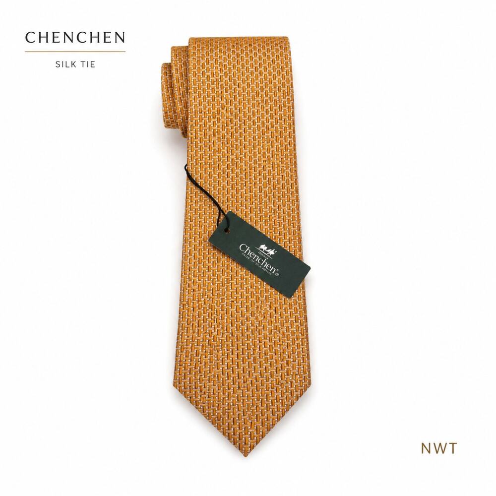 Chenchen NWT Silk Tie Gold Geometric Necktie Mens Designer Woven Formal